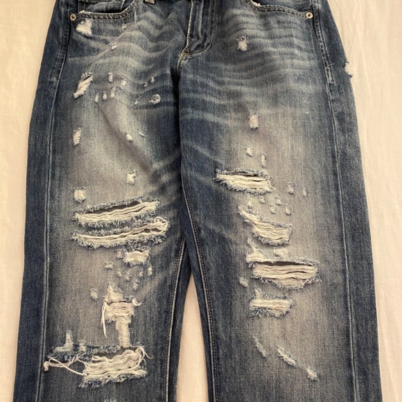 Lucky Brand Distressed Sienna Slim Boyfriend Mid-Rise Cropped Raw Hem Jeans 2/26 - Picture 3 of 6